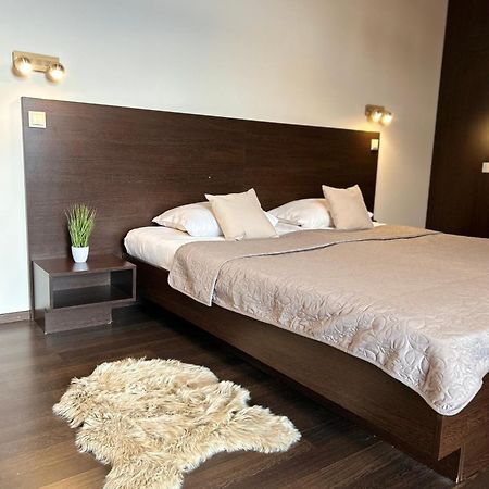 Hotel Ar Golden House Košice Esterno foto