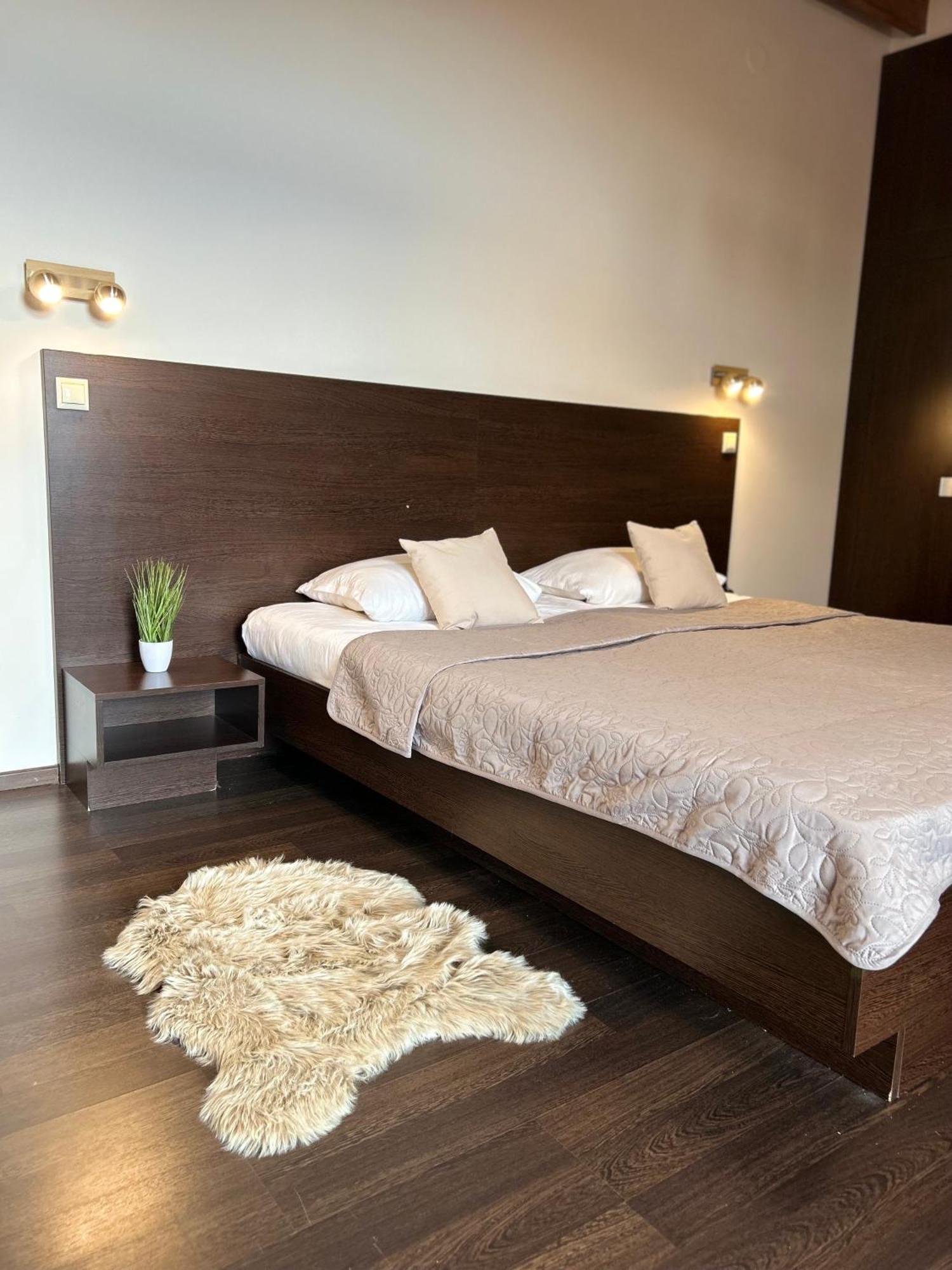 Hotel Ar Golden House Košice Esterno foto
